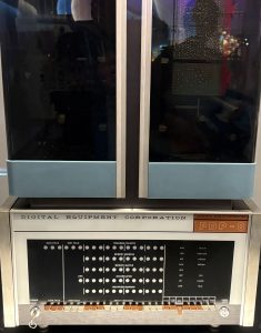 PDP 8 et PDP 8/1