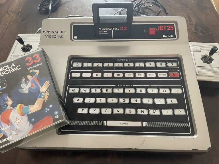 Radiola Jet 25, version française du Philips Videopac G7000